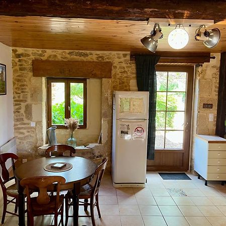 La Vieille Ferme: Superbe Complexe De 3 Gites En Pierre Avec Piscine Au Coeur Du Perigord Noir Saint-Genies Екстер'єр фото