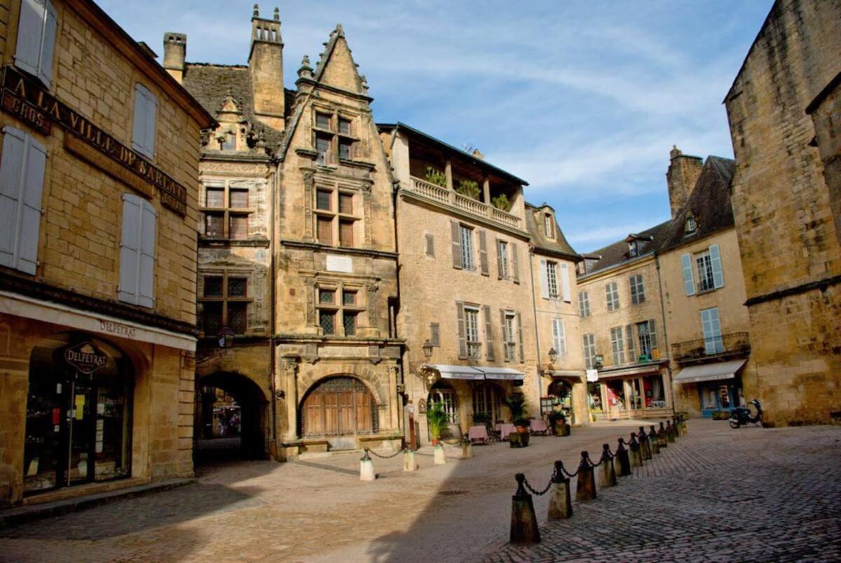 La Vieille Ferme: Superbe Complexe De 3 Gites En Pierre Avec Piscine Au Coeur Du Perigord Noir Saint-Genies Екстер'єр фото